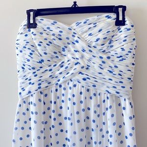 Strapless chiffon dress.